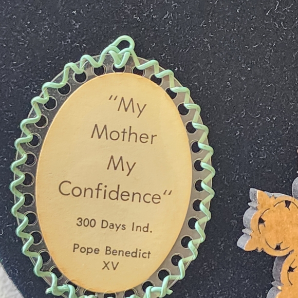 Religious Bundle Lot Rosary Necklace with Cross Pendants Glow In Dark Jewelry - Picture 6 of 9